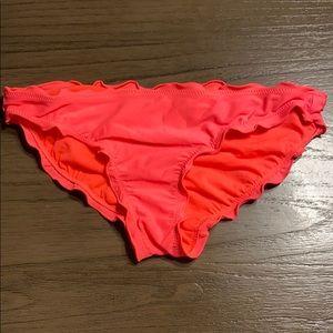 👙 No Boundaries Ruched Back Bikini Bottoms